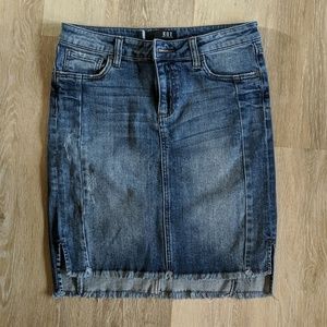 Kut from the Kloth Connie step hem skirt